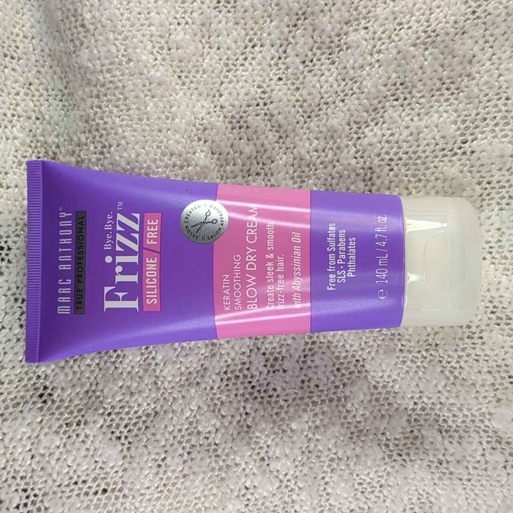 Marc Anthony Bye Bye Frizz Keratin Smoothing Blow Dry Cream, 140ml/4.7fl oz